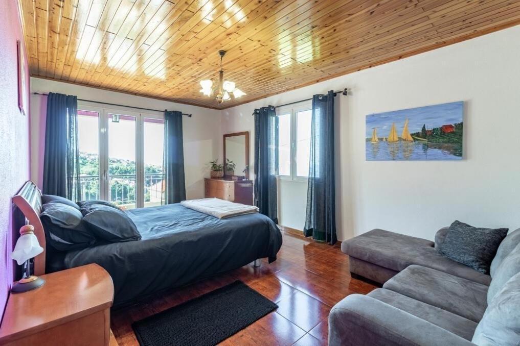 Casa Central - Peceful Mountain Retreat In Calheta Ribeira do Raposo Exterior foto