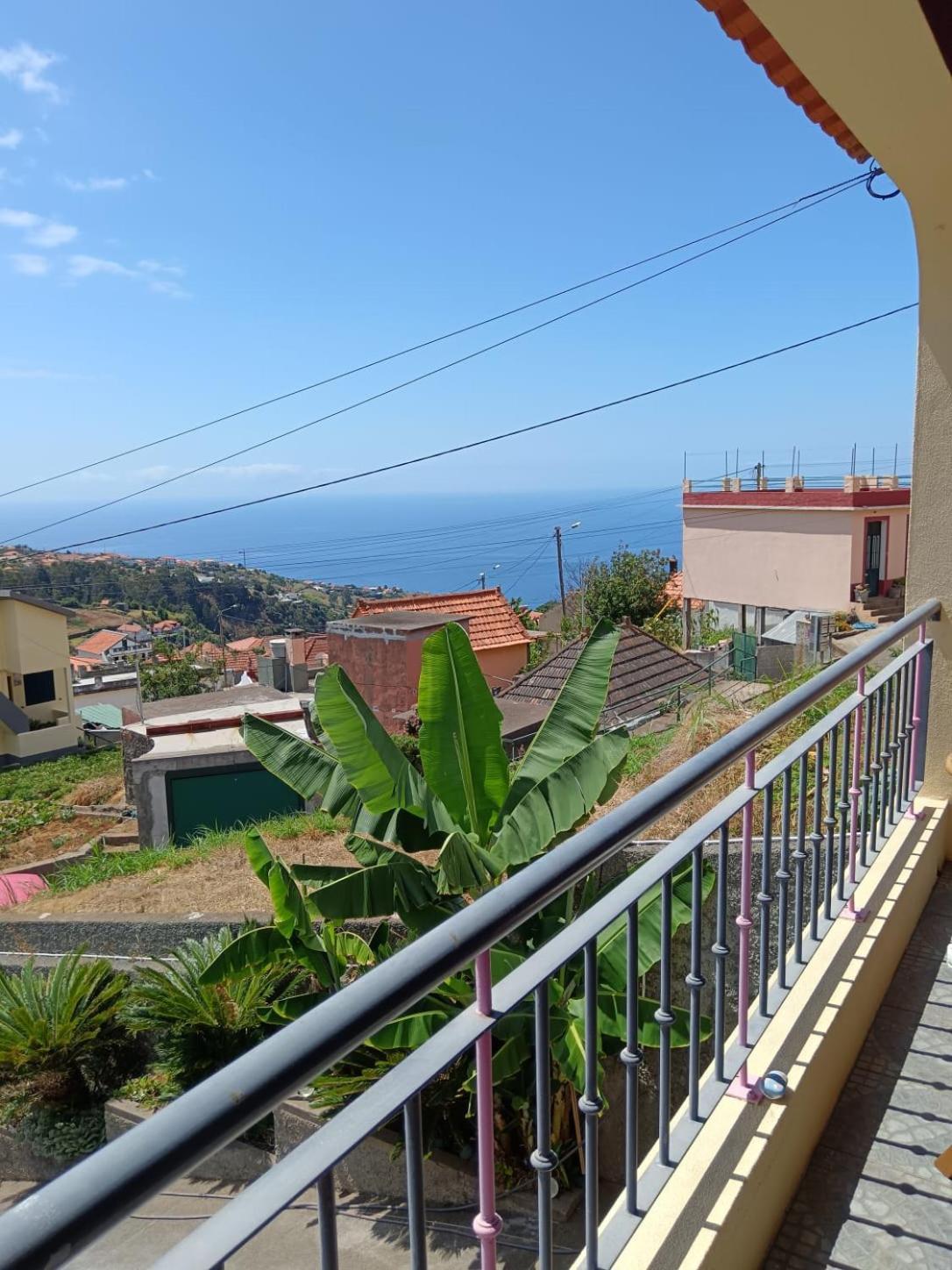Casa Central - Peceful Mountain Retreat In Calheta Ribeira do Raposo Exterior foto